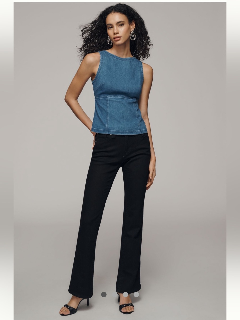 NWT True Religion Becca Low-Rise
Bootleg Jeans